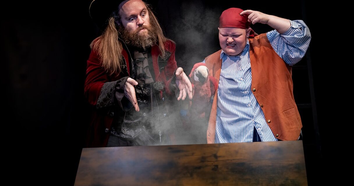 PETER AND THE STARCATCHER at the Empress Shines!